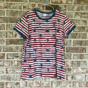 LuLaRoe Red White Blue Stars and Stripes Short Sleeved T-shirt